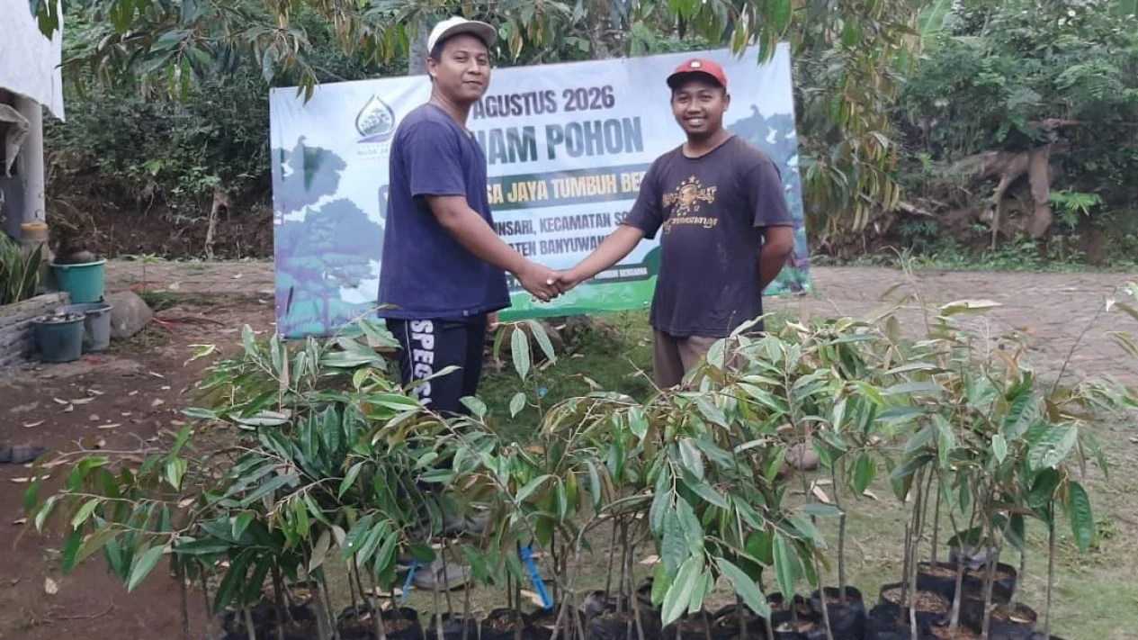 Hijaukan Nusantara, Nusa Jaya dan Warga Tanam Ratusan Bibit Durian Musang King di Banyuwangi